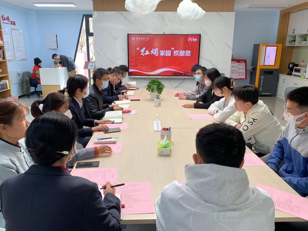 强化宿舍管理，共创文明寝室