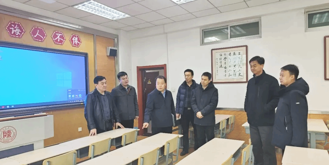 王云博副校长带队检查两校区开学前准备工作